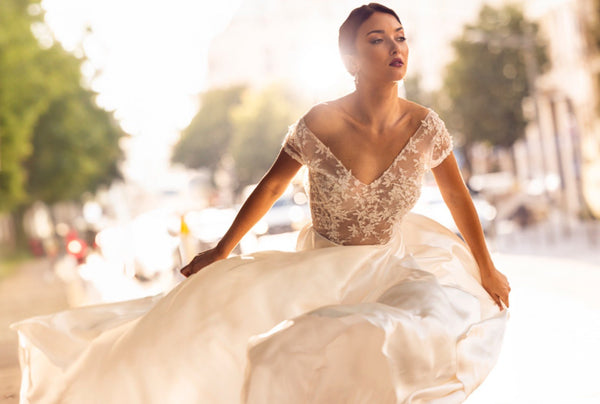 Robe de Mariée et Éco-Responsabilité : Comment Faire un Choix Durable pour Votre Mariage à Lyon ? - AM LUX COUTURE 