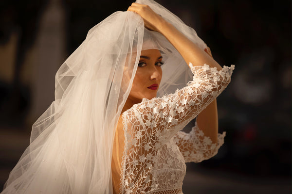 Trouver la Robe de Mariée Parfaite : Un Guide Complet - AM LUX COUTURE 