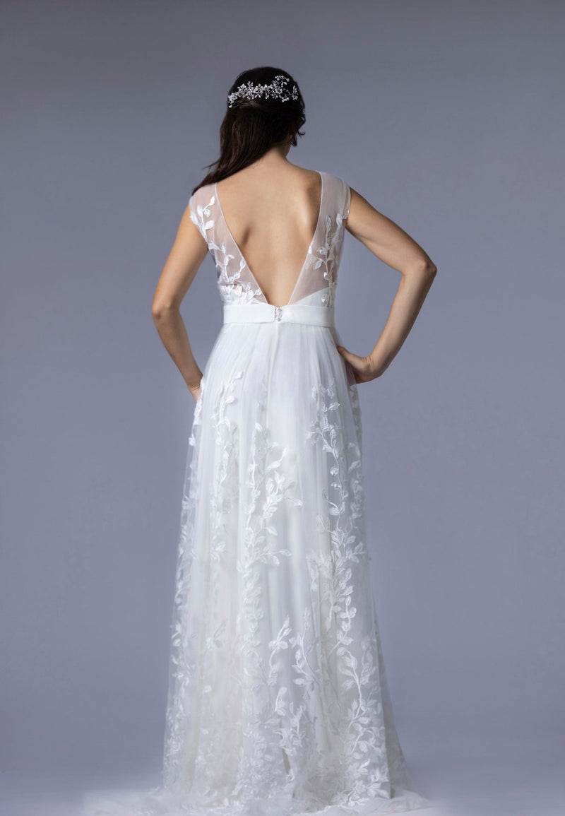 Robe Champêtre en Dentelle Italienne - ELARA - AM LUX COUTURE