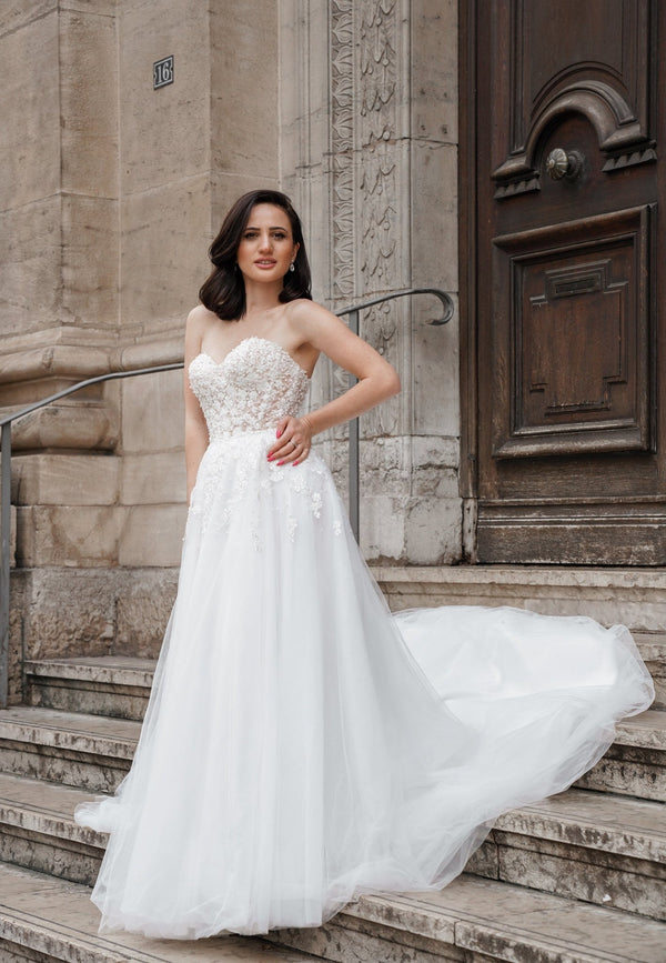 Robe de Mariée Princesse Cléopâtre – Élégance et Grandeur à Lyon - AM LUX COUTURE