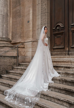 Voile de Mariée en Tulle avec Appliques Florales Délicates - AM LUX COUTURE