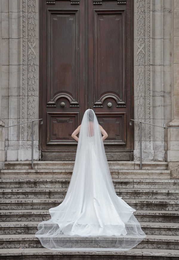 VOILE DE MARIÉE EN TULLE PERLÉ - AM LUX COUTURE